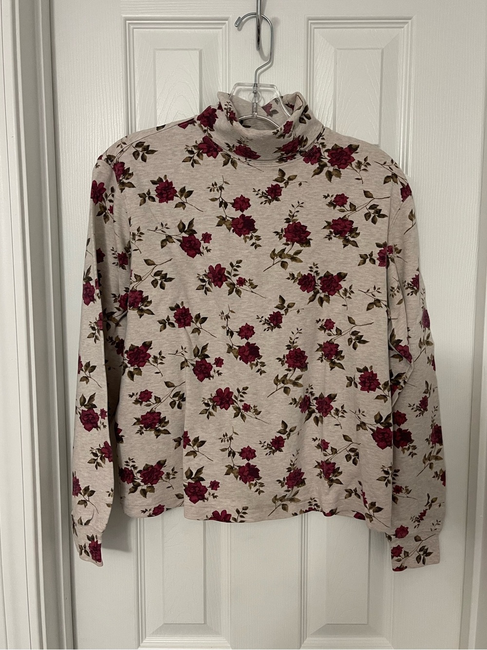 Classic Elements Vintage Rose Floral Turtleneck Top - Medium